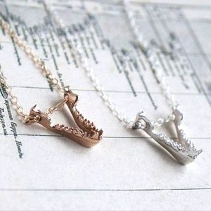 Erica Weiner Sterling Silver Bat Jaw Necklace RARE Like New Goth